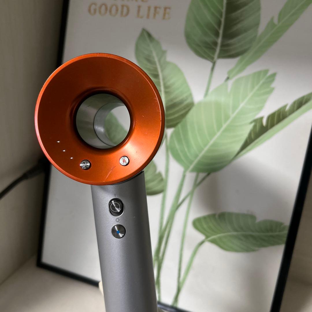 Dyson ダイソン ドライヤー HD03 動作確認済み