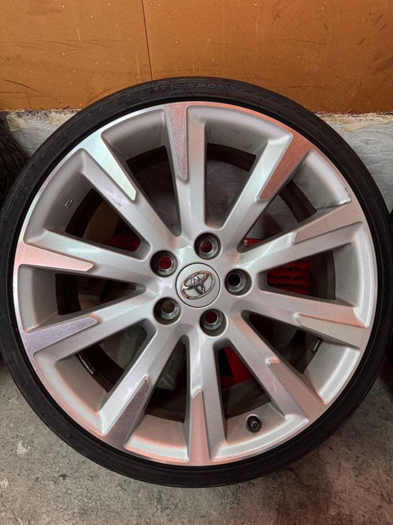 トヨタ 純正18インチ