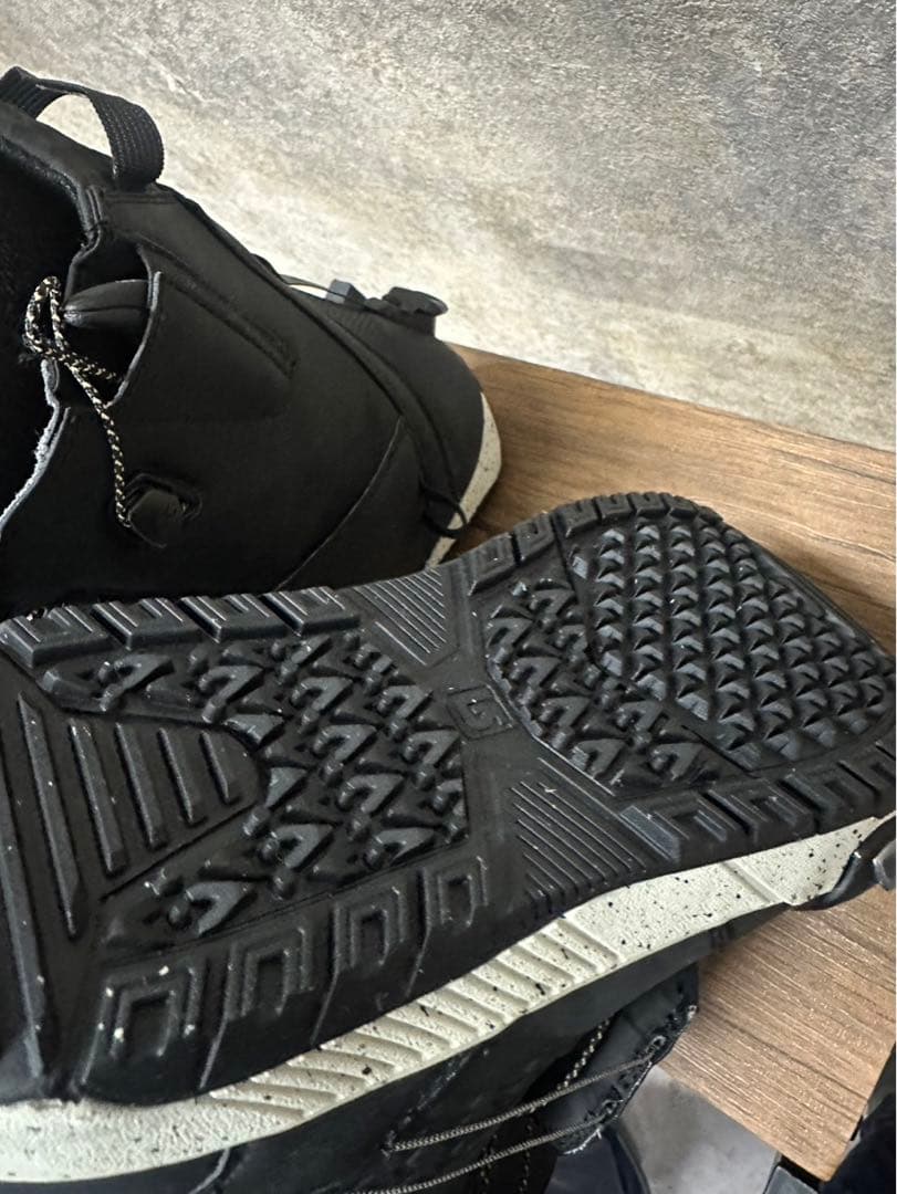 ⑫ ION SO ブラック スノーボードブーツ