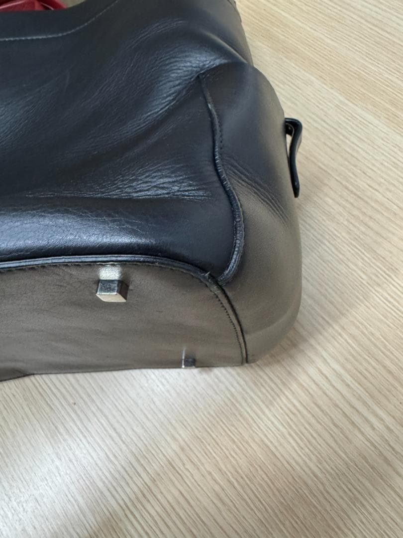 BALLY　バリー　レザー　ハンドバッグ