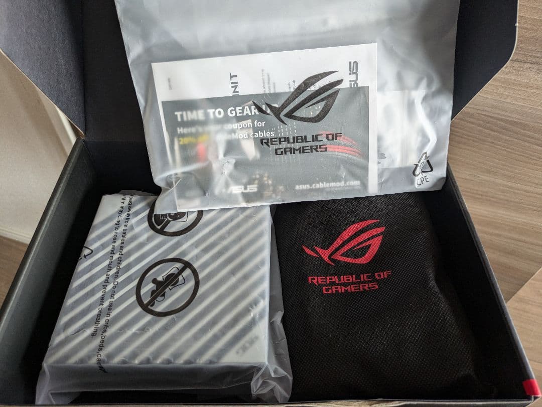 電源ユニット ASUS ROG LOKI 1000W PLATINUM SFX-L