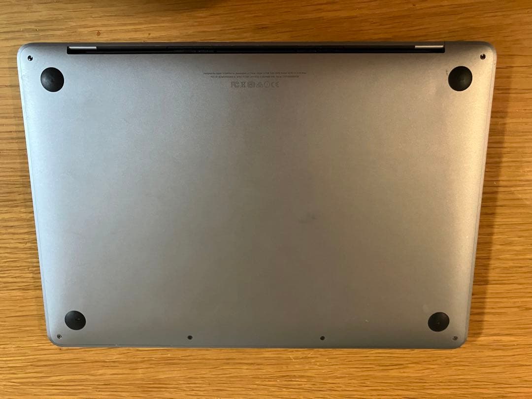 MacBook Pro (スペースグレー) 2016 256ギガ