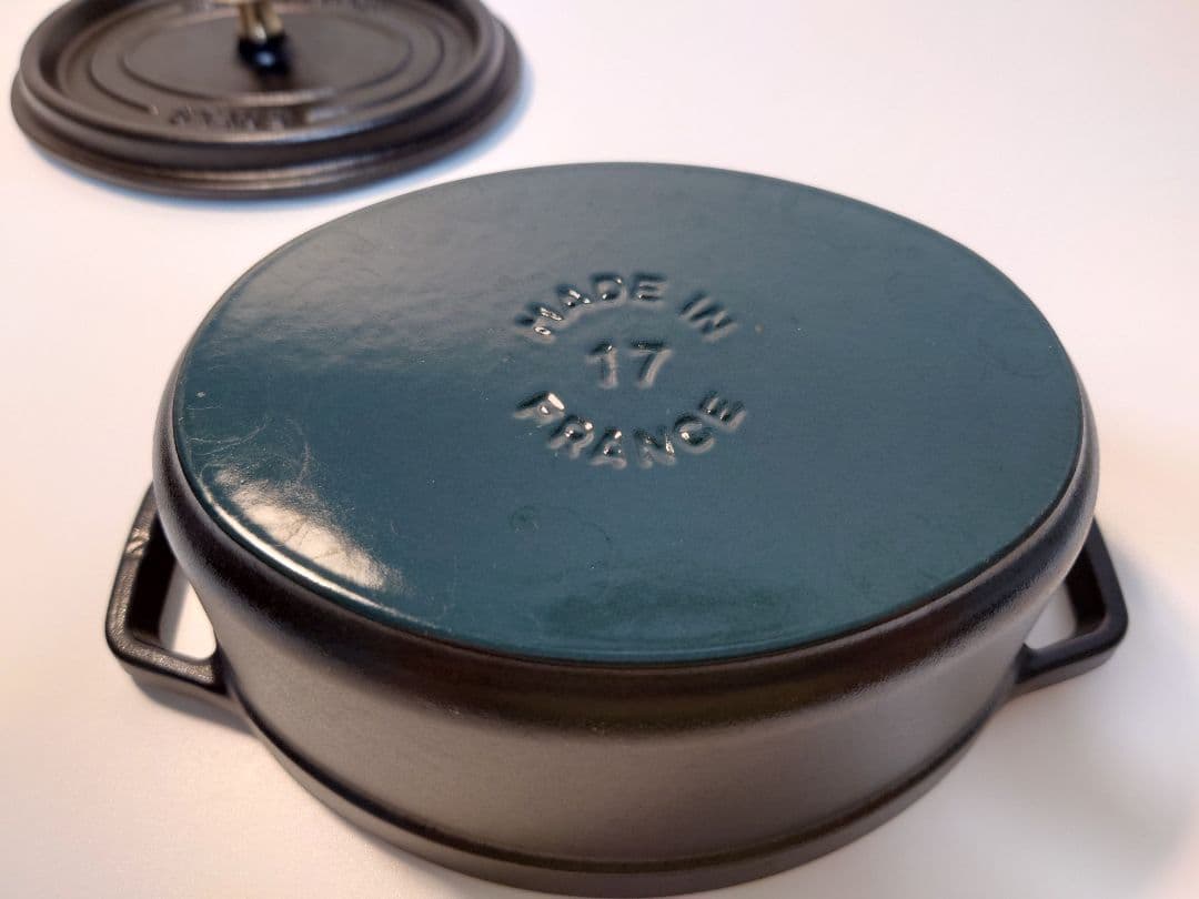 ストウブ ココット オーバル 17cm ブラック