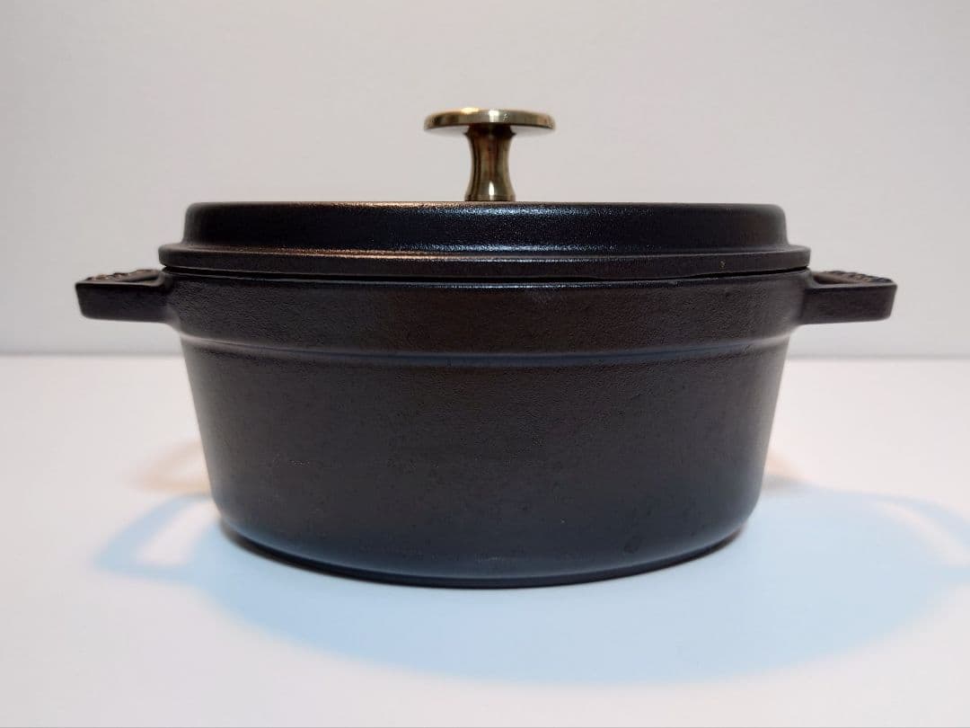 ストウブ ココット オーバル 17cm ブラック