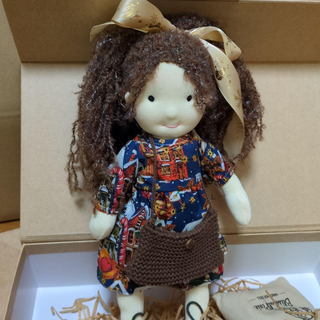 ウォルドルフ人形