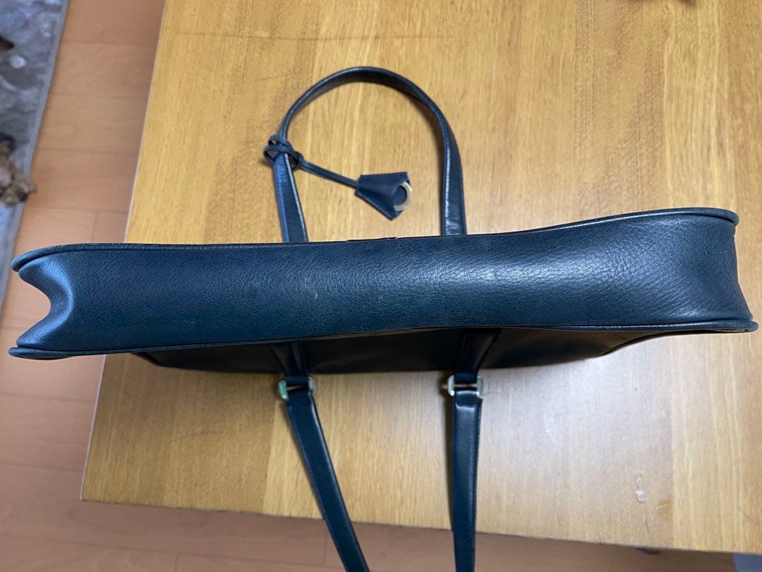 アニアリ　レザー ビジネス　トートバッグ　ネイビー