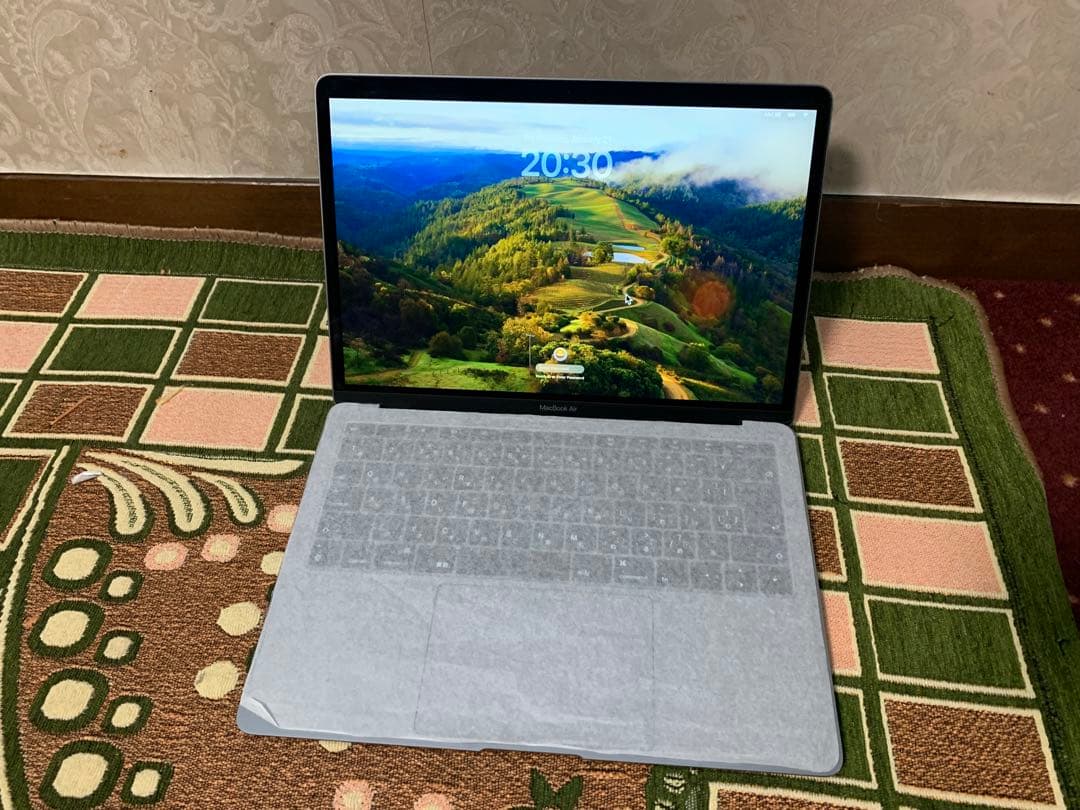 Apple MacBook Air 13インチ シルバー