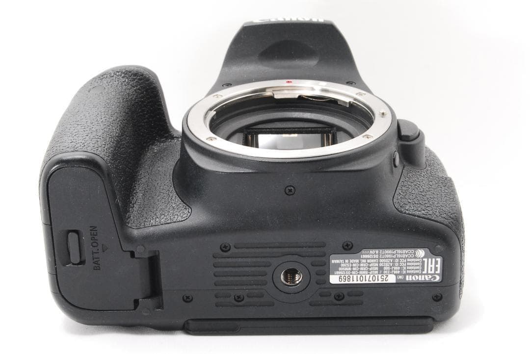 Canon EOS kiss x9i 高画質＆高性能エンジン搭載！スマホ転送可能