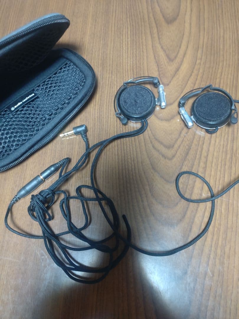 audio technica ATH-EM7　有線イヤホン　ケース付き