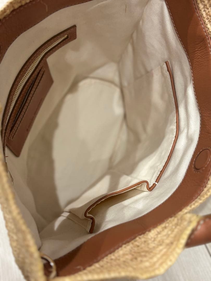 ヘレンカミンスキー 新品同様 ラフィアのカゴバッグ トートバッグ