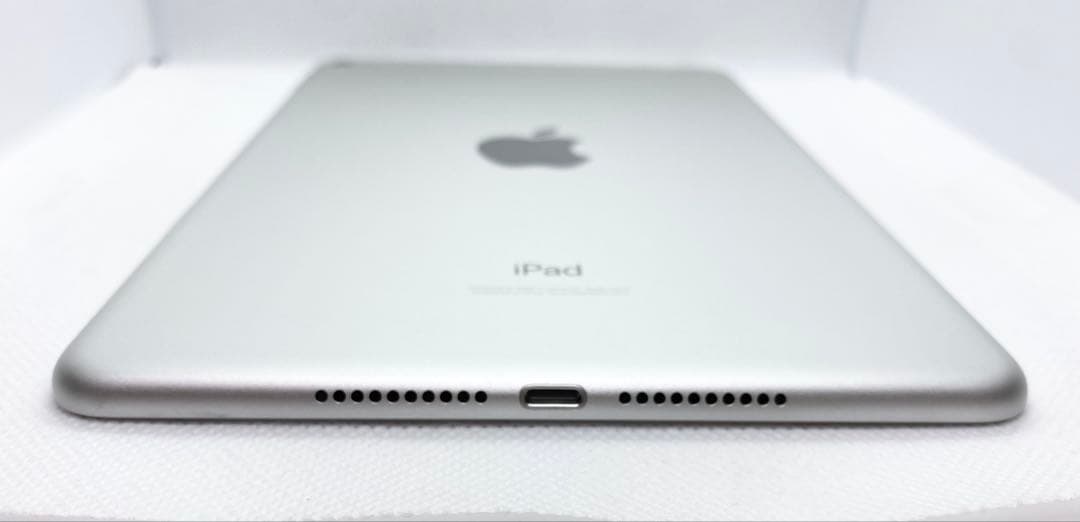 【未使用品】iPad mini 5／256GB／SIMフリー／セルラーモデル