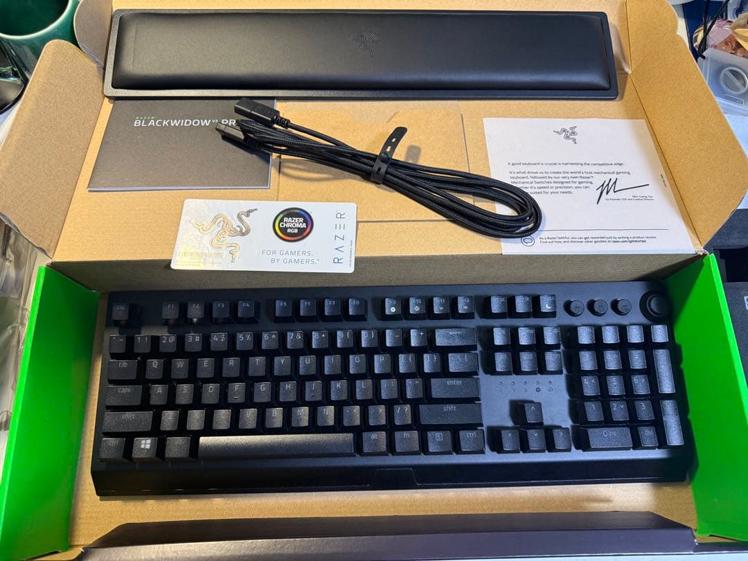 Razer BlackWidow V3 Pro 黄軸 US 美品 付属品完備