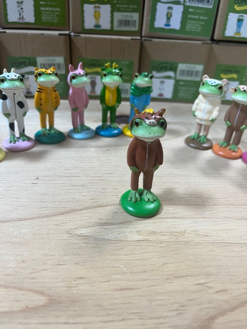 「COLEAU 」十二支カエル のコポー12体セット