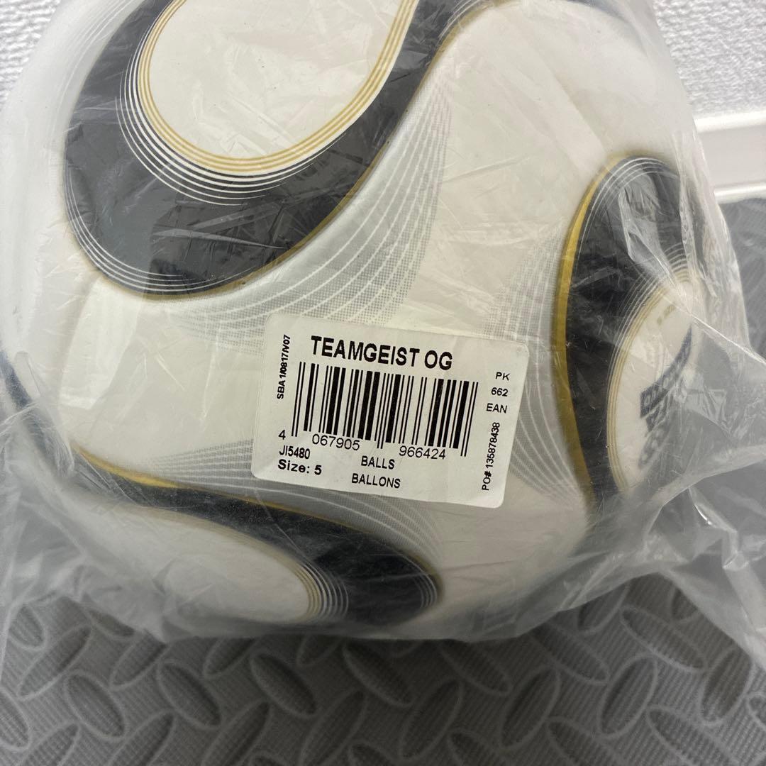 adidas チームガイスト 5号球