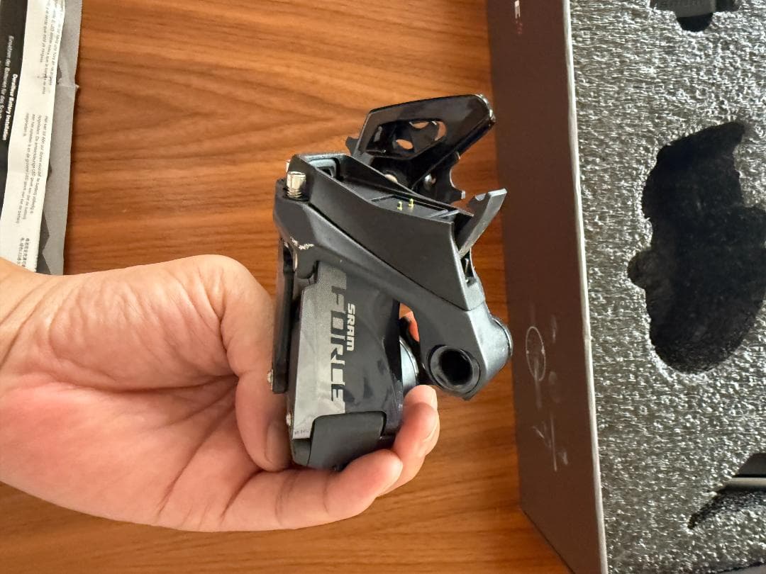 SRAM FORCE eTap AXSの1x12s リムブレーキセット