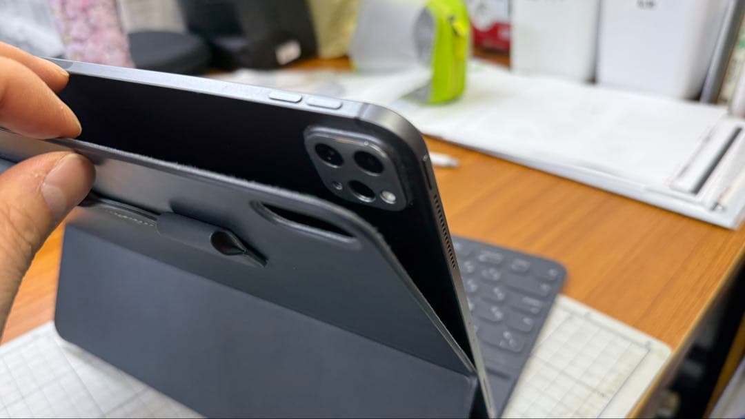 美品12.9インチ iPad Pro 1TB 第4世代 SIMフリー おまけ付