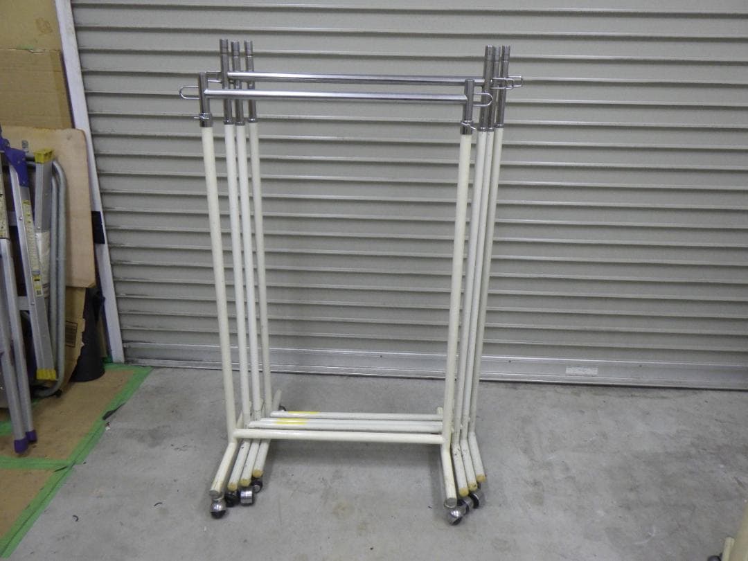 【直接引き取り限定】 ハンガーラック １６台セット 催事 店舗什器