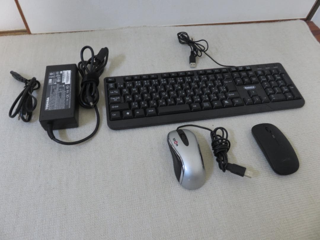 一体型中古良品21.5型液晶一体型デスクトップPC Win11オフィス