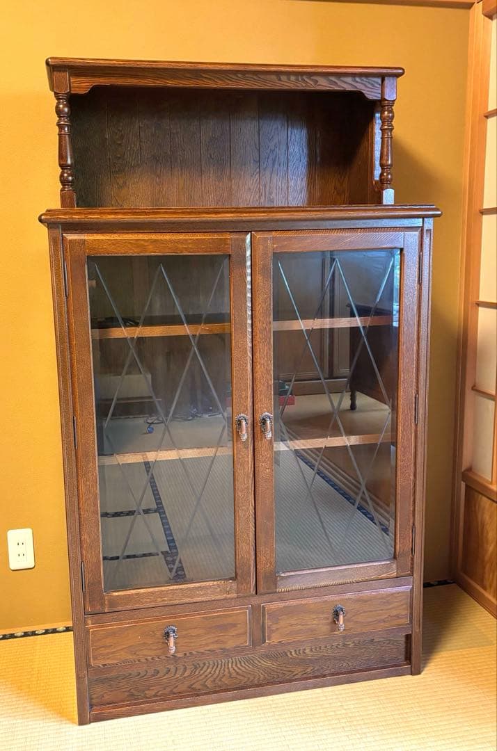 三越家具ブルージュ Brugge カントリーハウス ガラスキャビネット