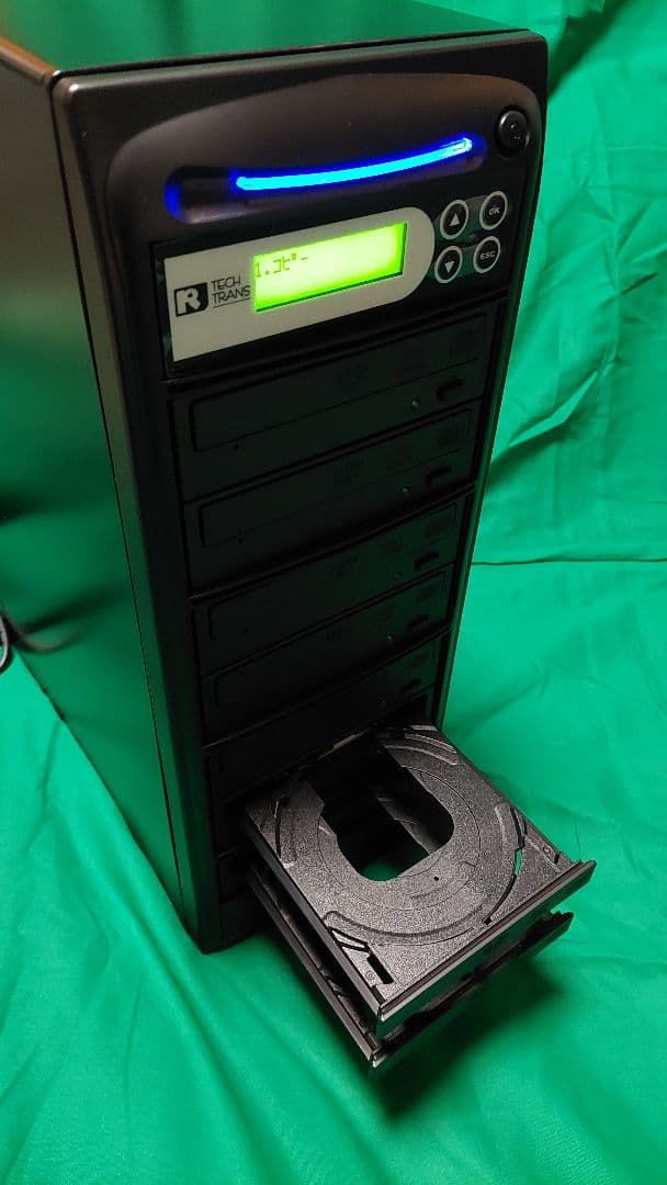 DRP-シリ-ズ　　　　　　　CD/DVD HDD-7ドライブ複製器