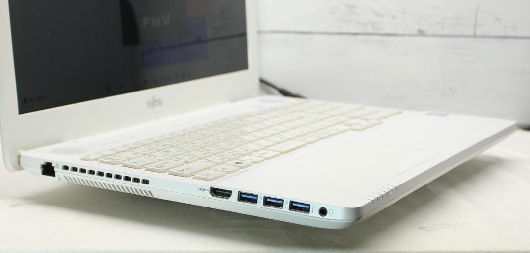 富士通 AH50/A3 i7 6700HQ 8G SSD480G Win11