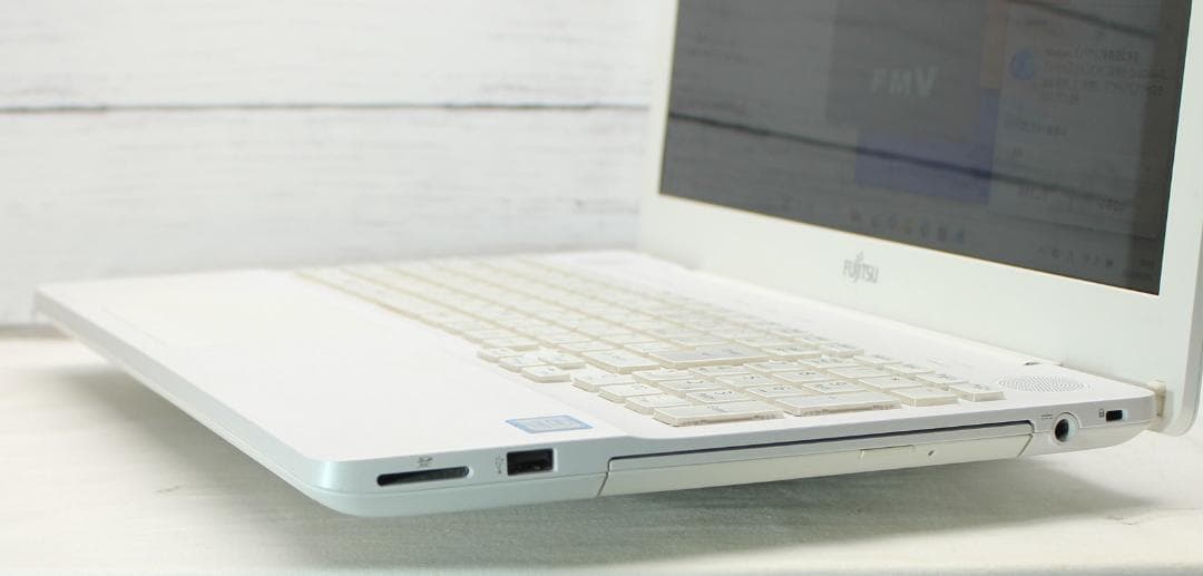 富士通 AH50/A3 i7 6700HQ 8G SSD480G Win11