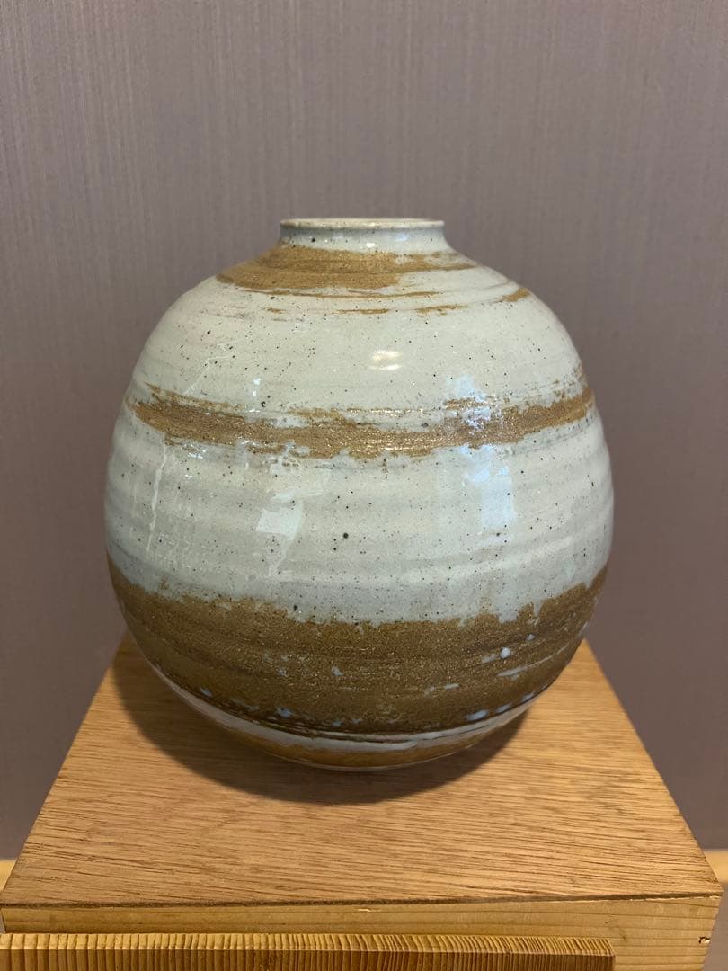 魚の絵柄 陶器製 花瓶