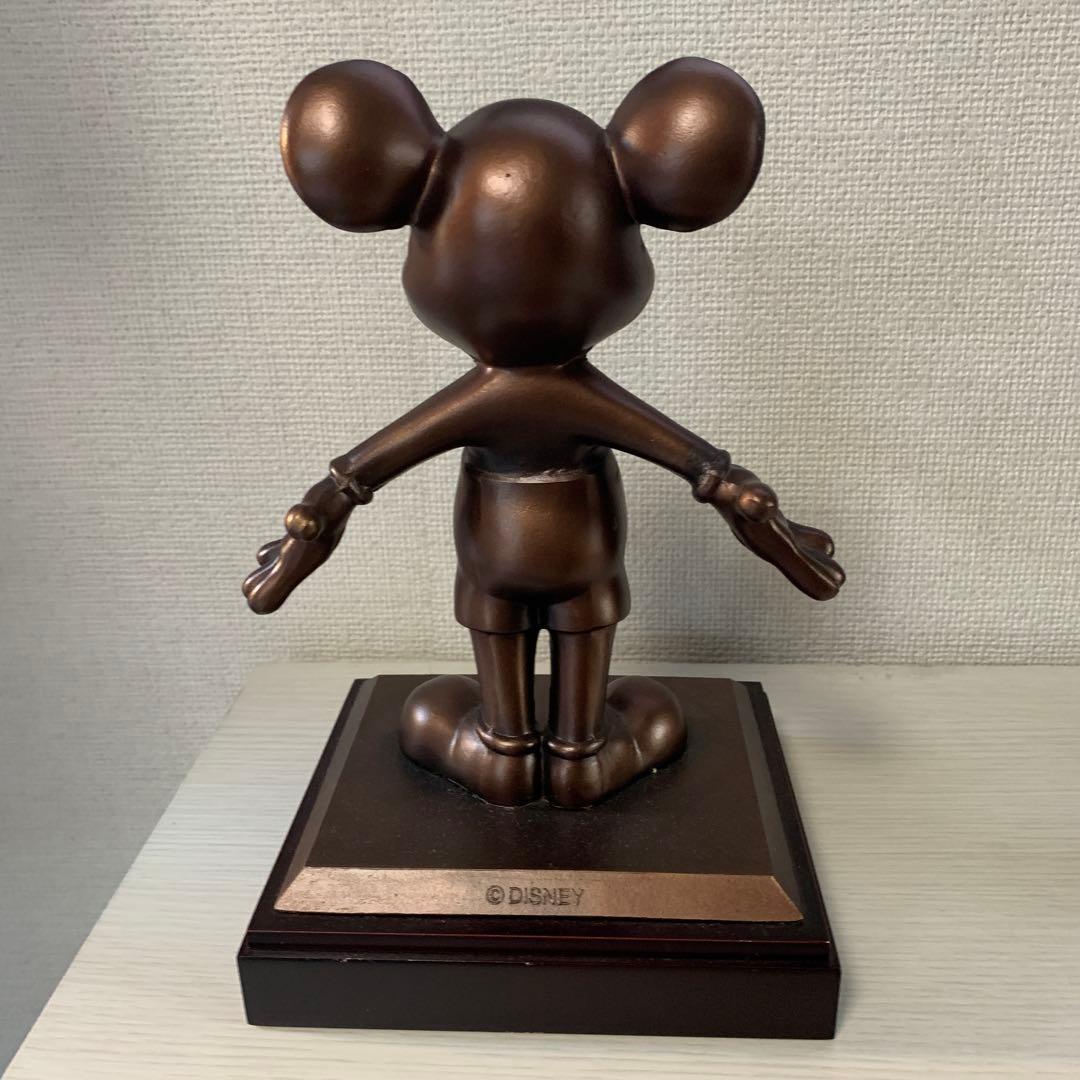 東京ディズニーリゾート ミッキーマウス像 2体セット