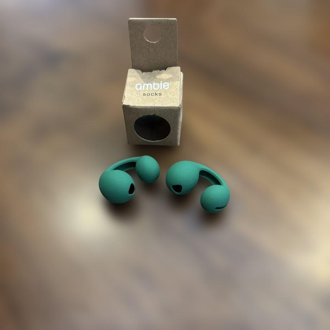 ambie イヤホン 新品未使用 ケース付き