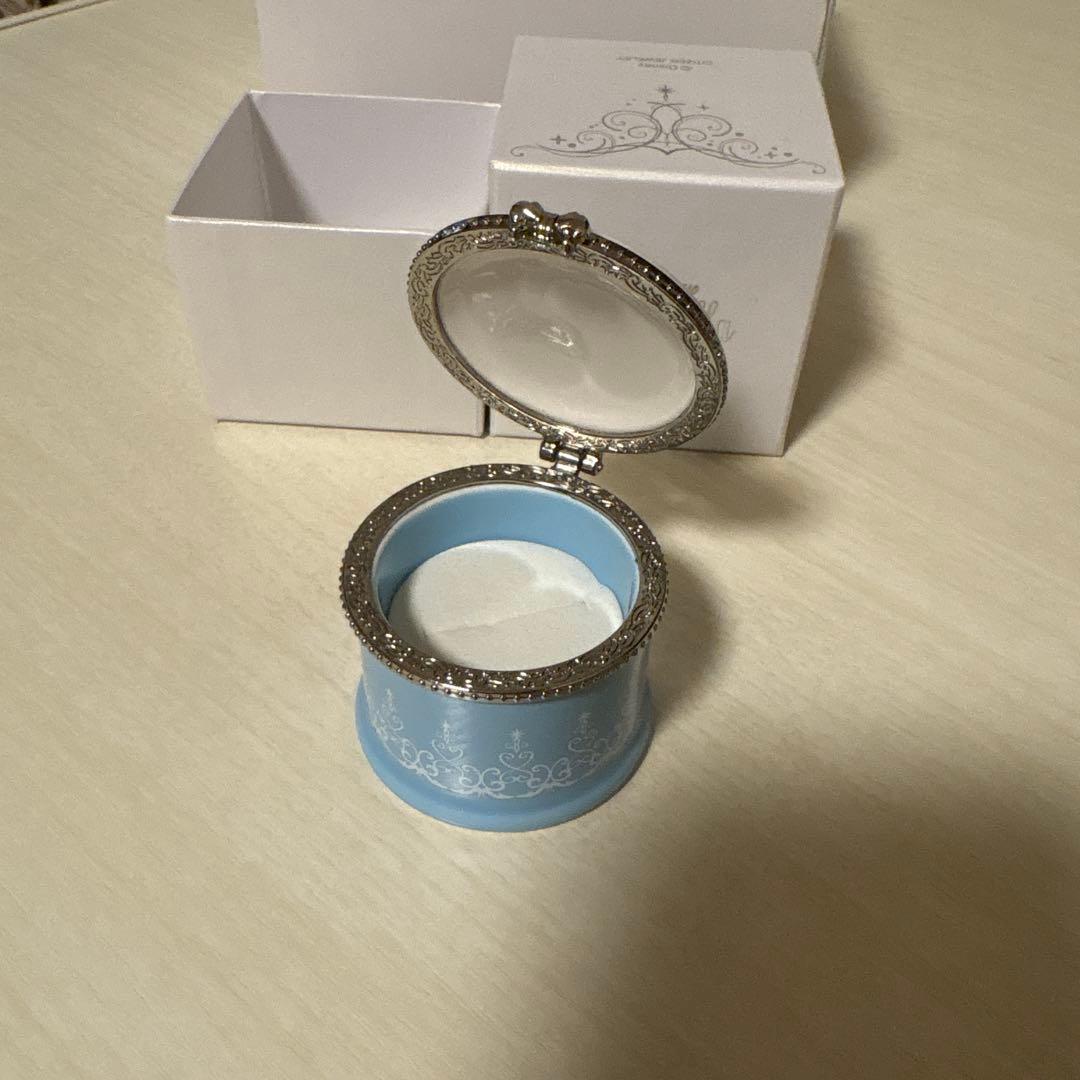 Disney Cinderella アクセサリーケース