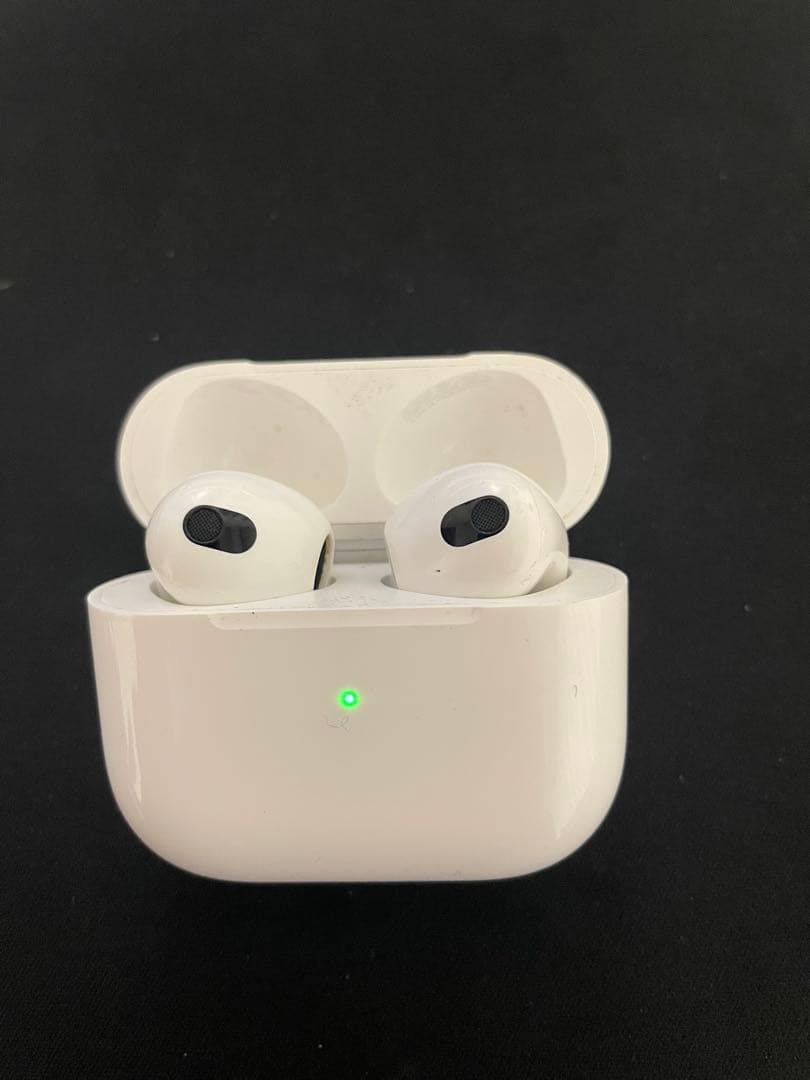 両耳有AirPods第三世代本体 ホワイト