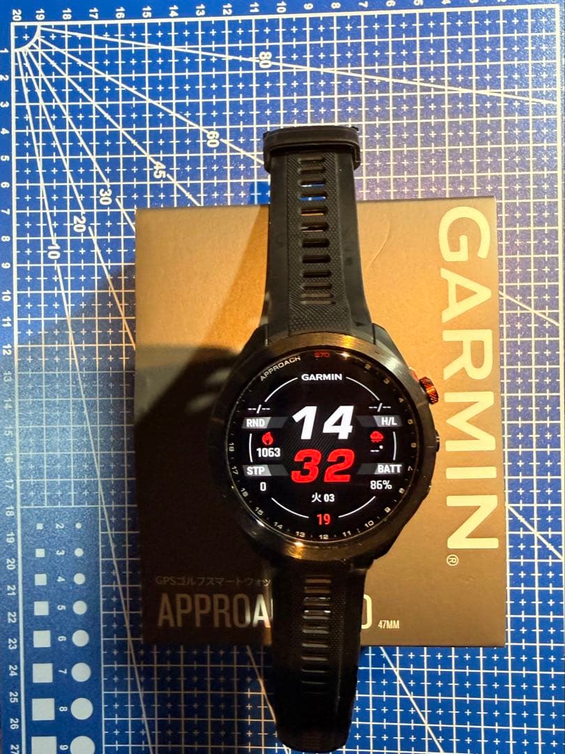 Garmin Approach S70 47mm GPSゴルフウォッチ