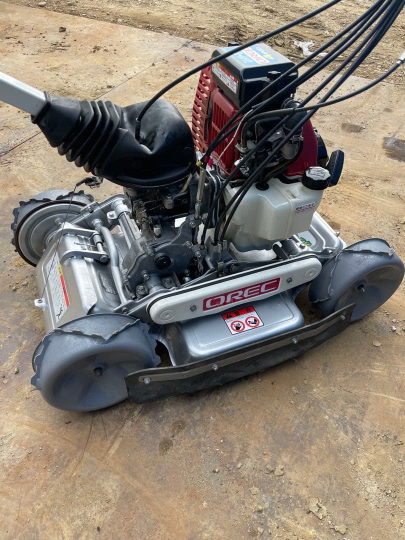 中古スパイダーモアイセキ4WD実働SP851A