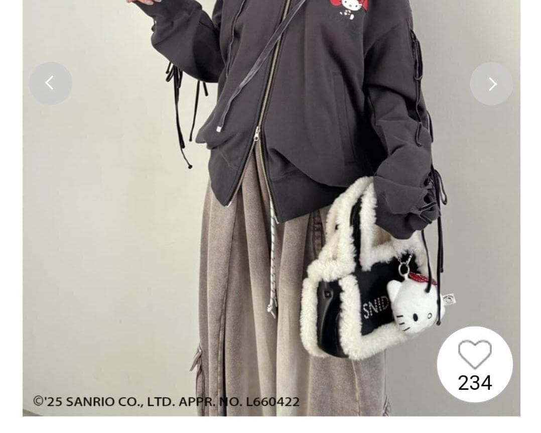 SNIDEL ファー ハンドバッグ & ハローキティ キーチェーン