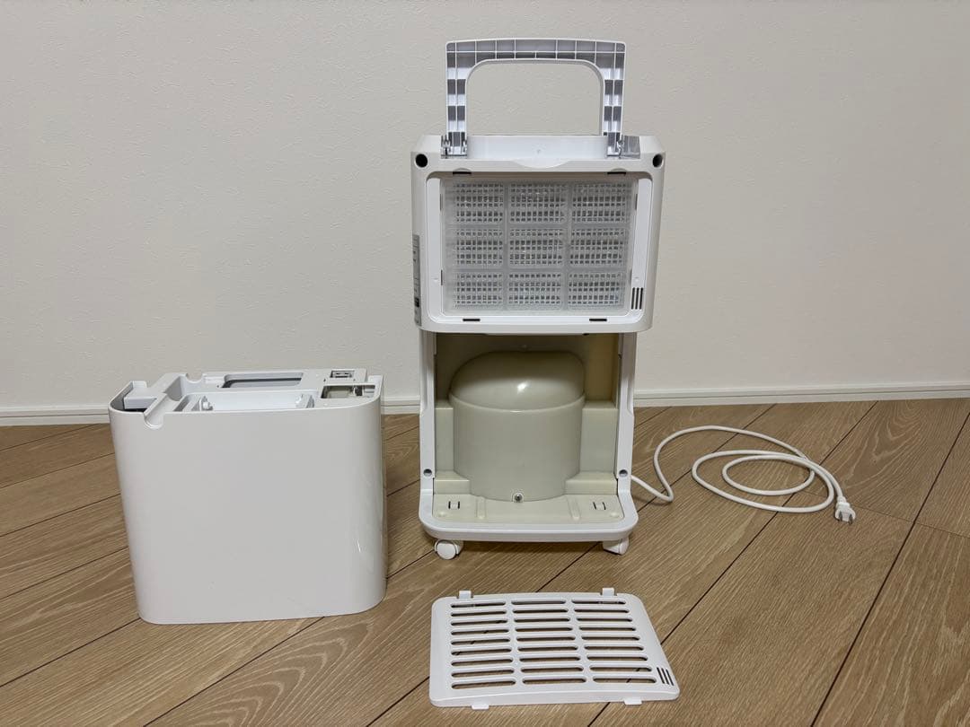 山善 除湿機 コンプレッサー式10L/日YDC-C100 衣類乾燥キャスター付き