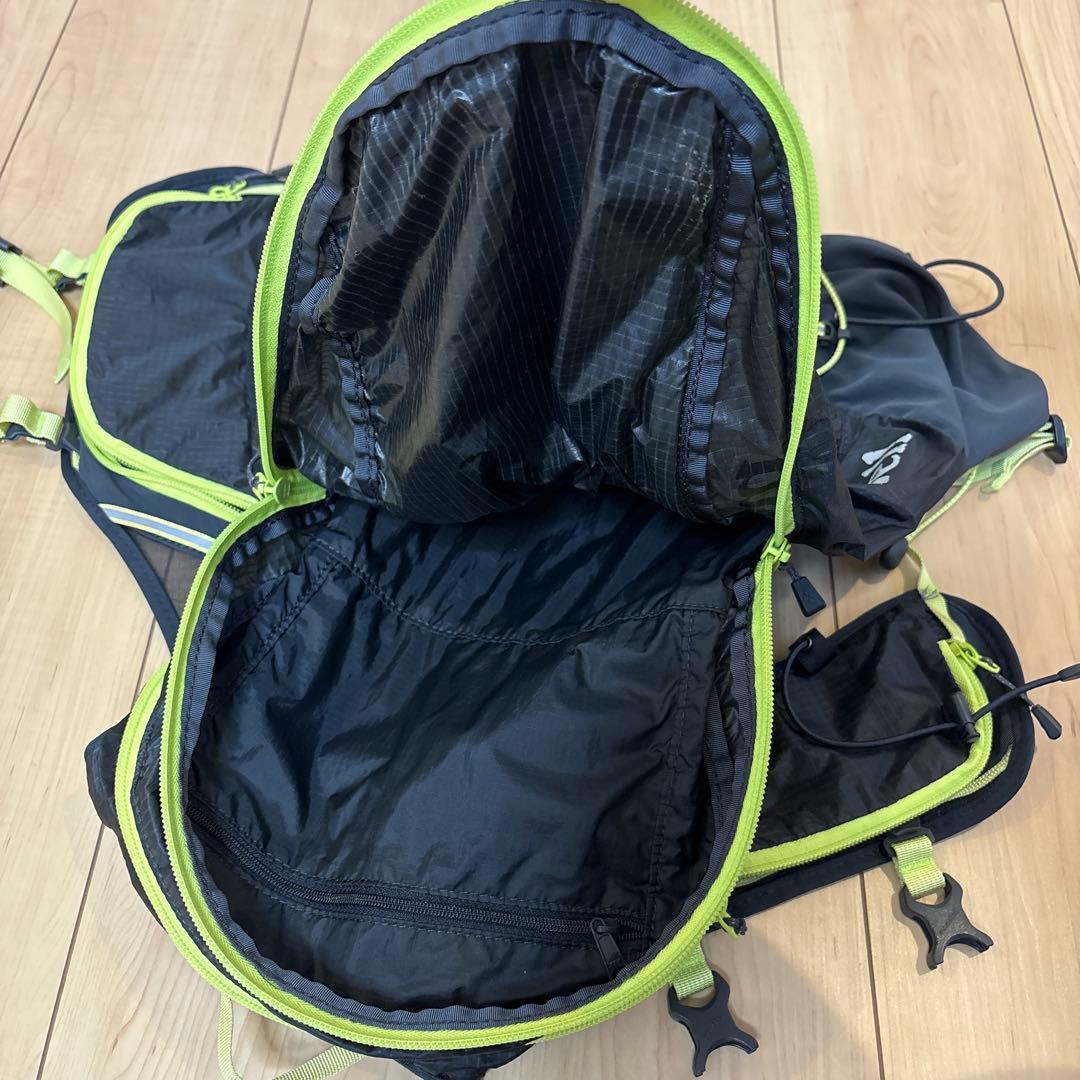 mont-bell モンベル　クロスランナーパック15 非常に軽い