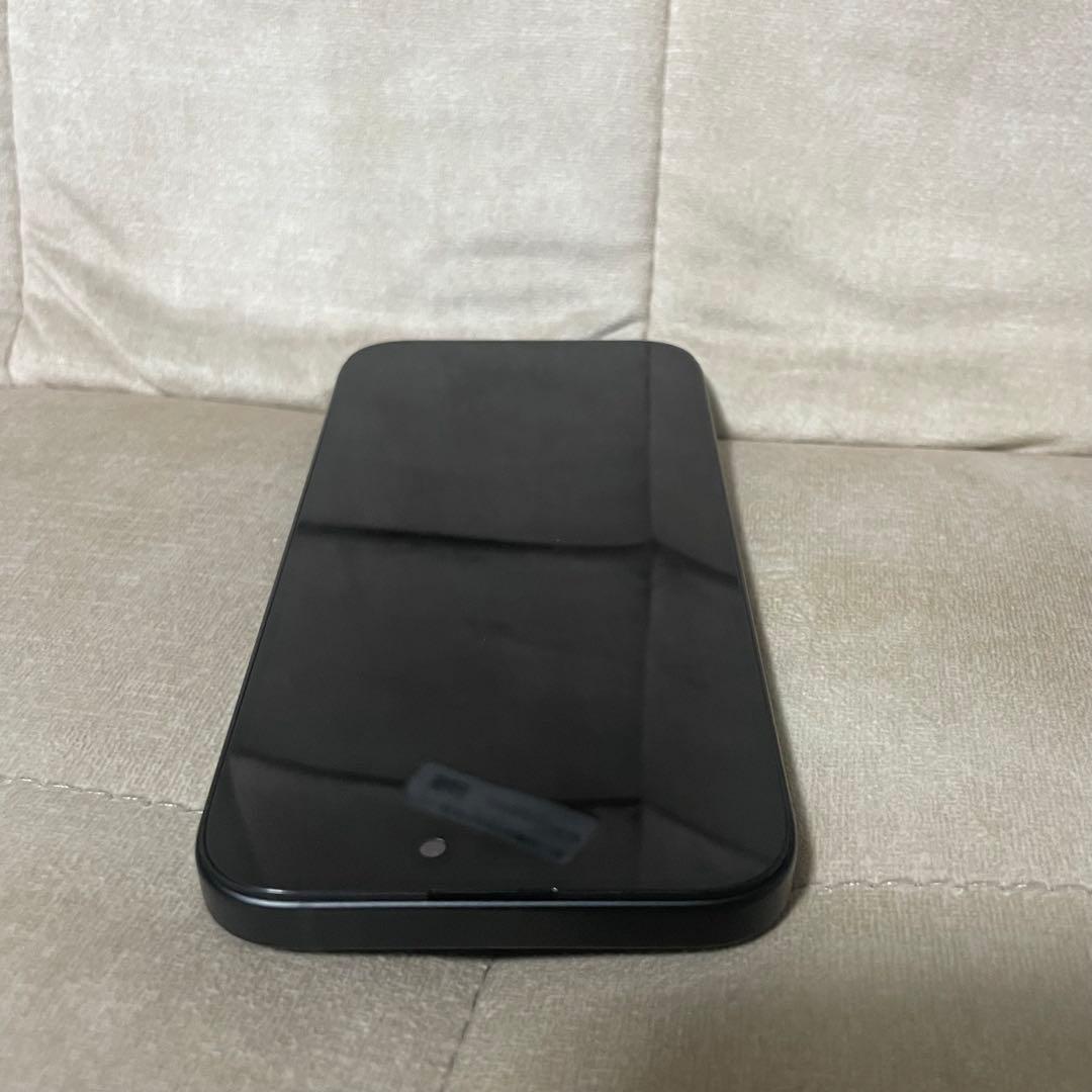 <バッテリー100> Apple iPhone 15 256GB ブラック