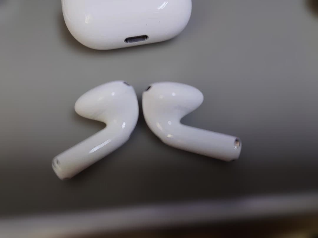 airpods 第4世代 NC&GPSなしモデル 中古美品