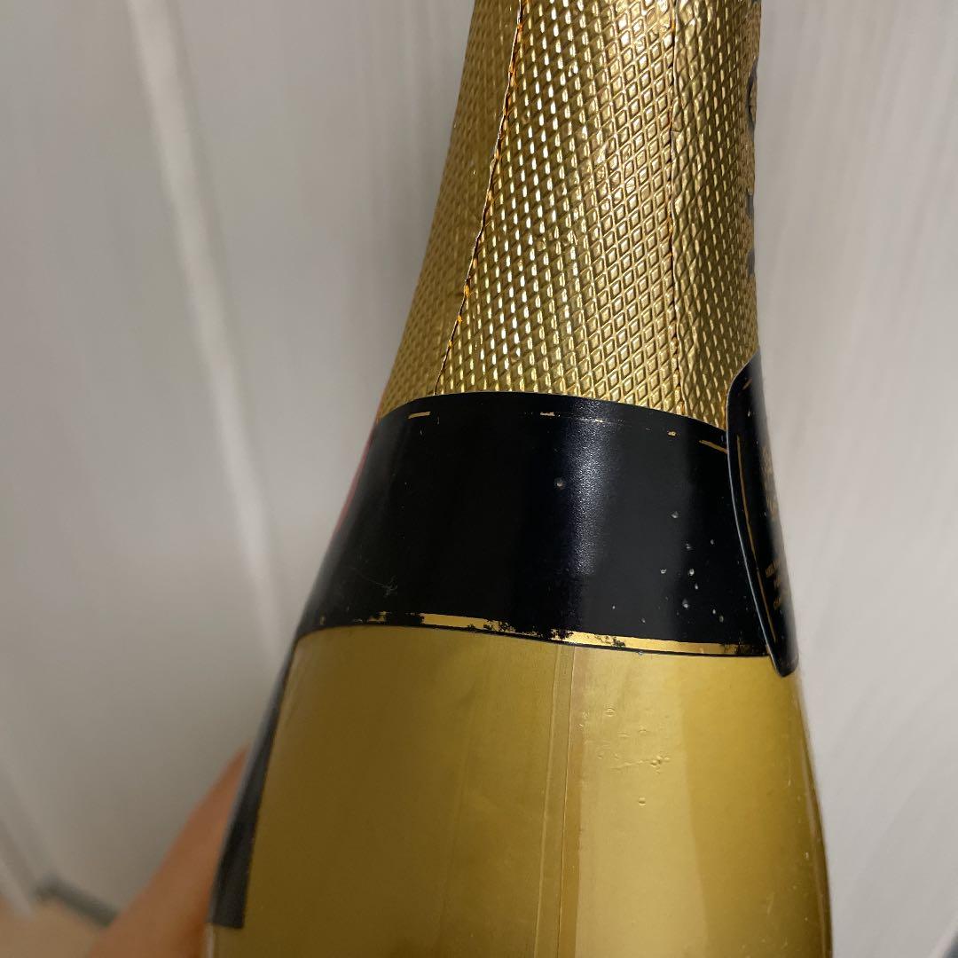 （値下げしました！）ドンペリ2003年ヴィンテージ物とモエシャン　金ラベル