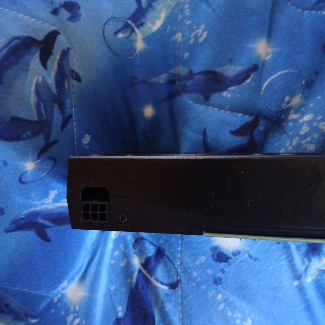 グラフィックボード 6ピン電源コネクタ