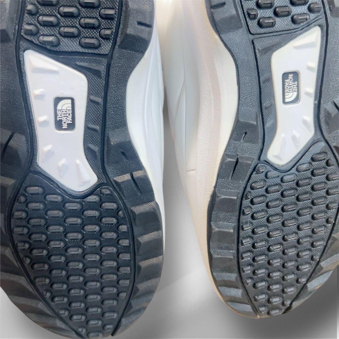 新品 タグ付き THE NORTH FACE ホワイトスノーブーツ 24