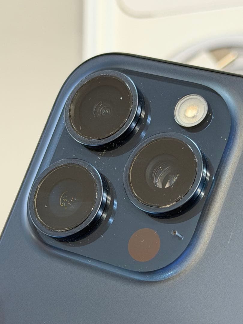 iPhone 15 pro max 256GB simフリー