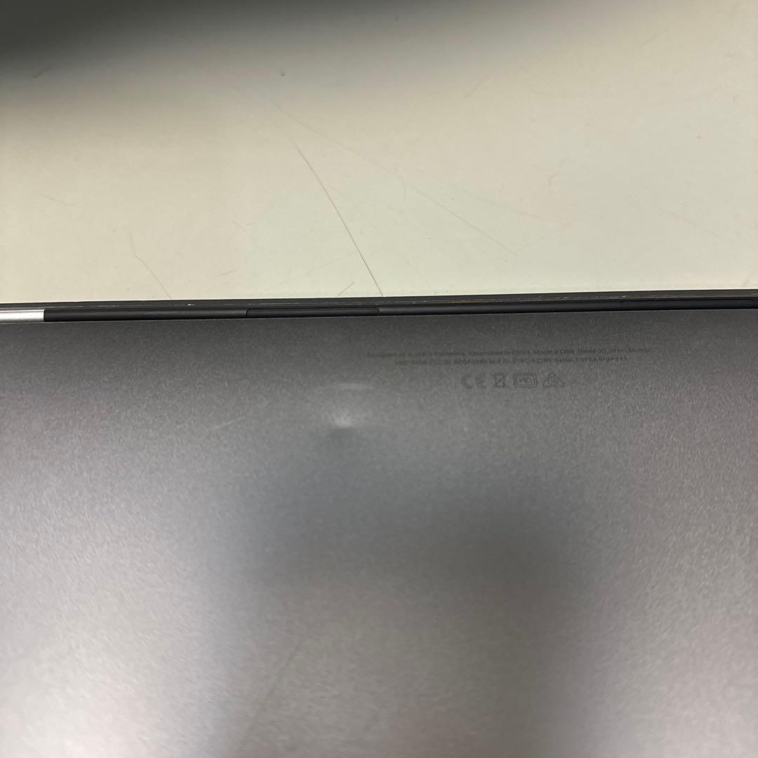 MacBook Pro 2020 i5 シルバー