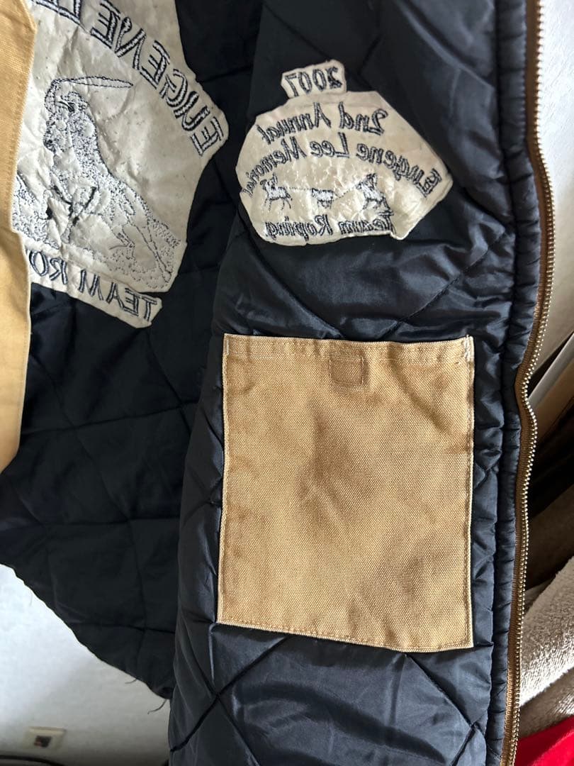 【希少】 carhartt カーハートダックベスト XL ベージュ 刺繍ロゴ