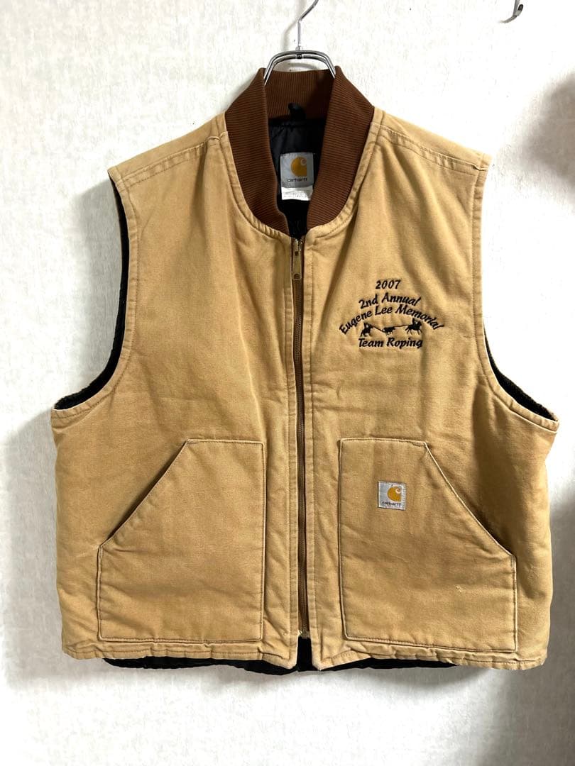 【希少】 carhartt カーハートダックベスト XL ベージュ 刺繍ロゴ