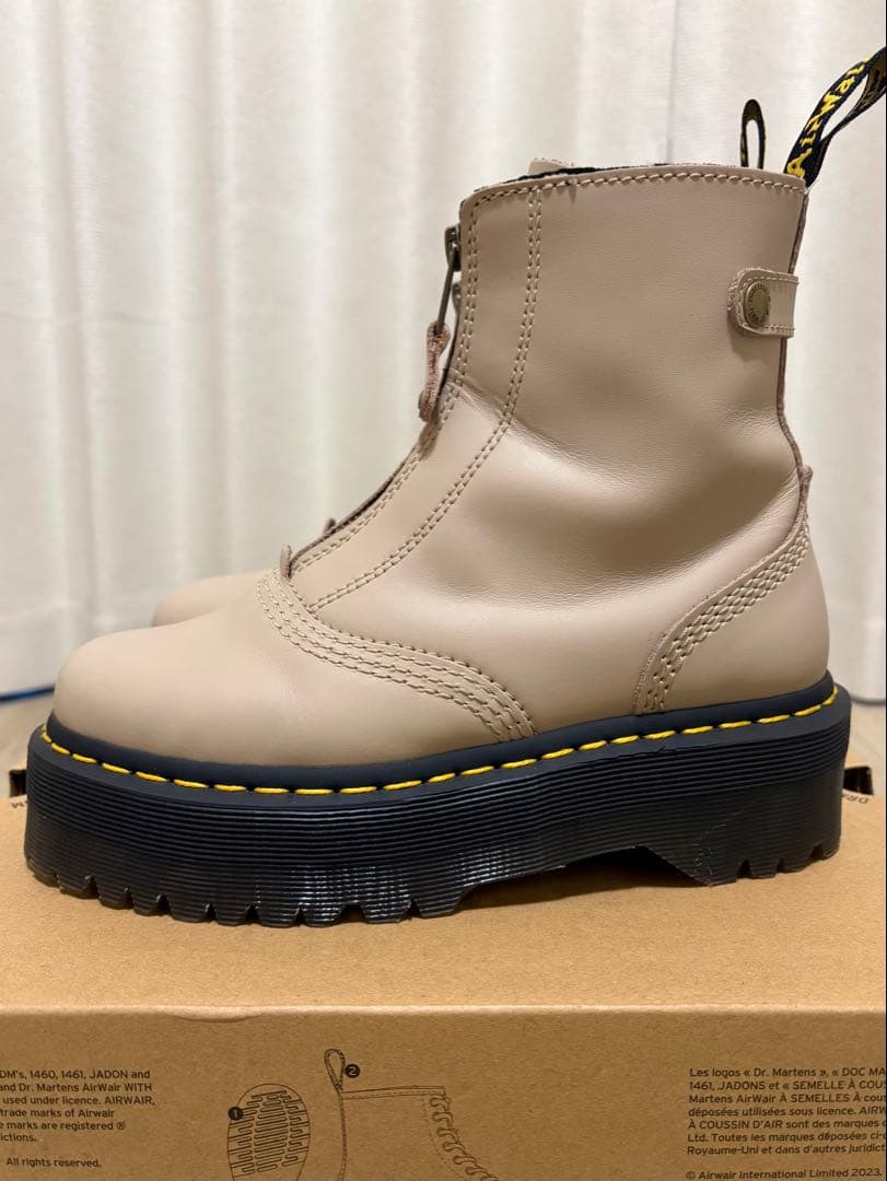 今日だけ値引き▶︎Dr. Martens Jetta 厚底 ジッパー マーチン