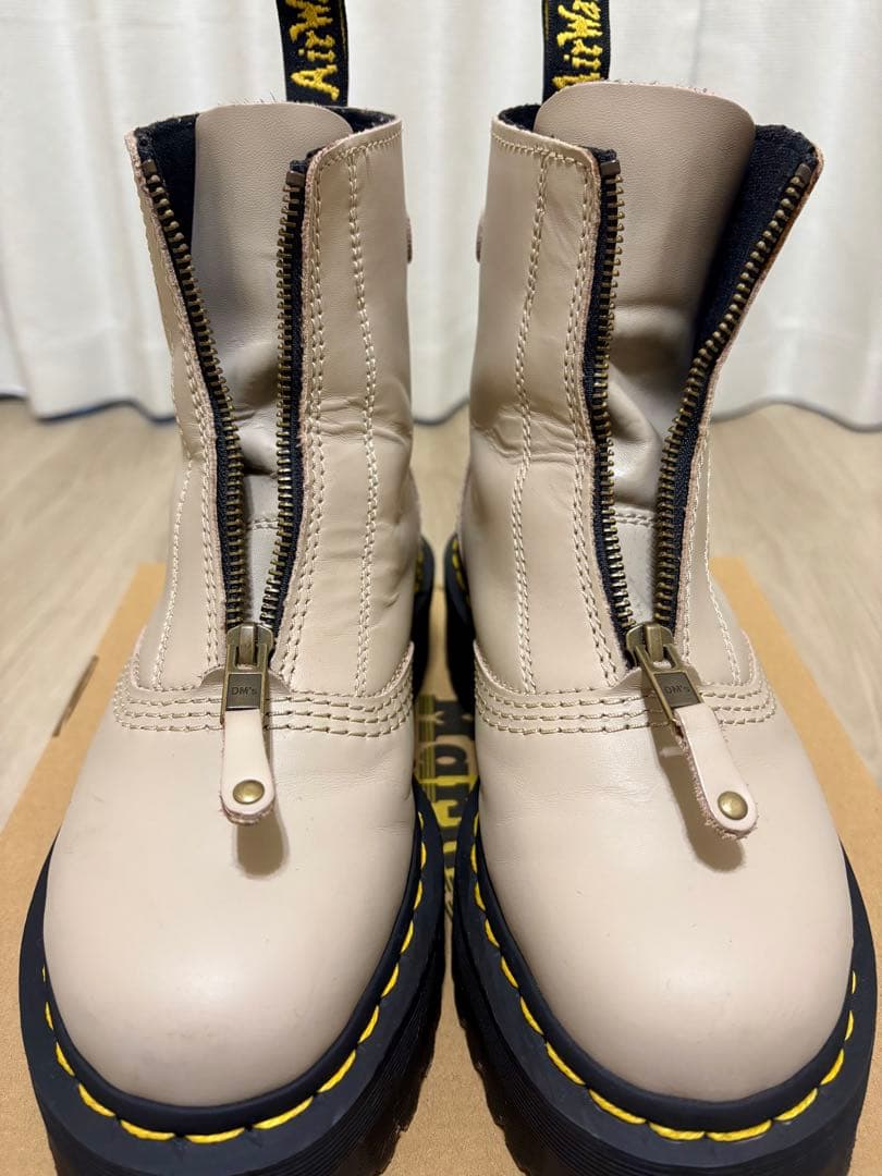 今日だけ値引き▶︎Dr. Martens Jetta 厚底 ジッパー マーチン