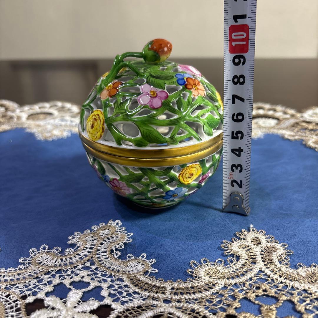 ヘレンド 透かしボンボニエール ファンタジー苺