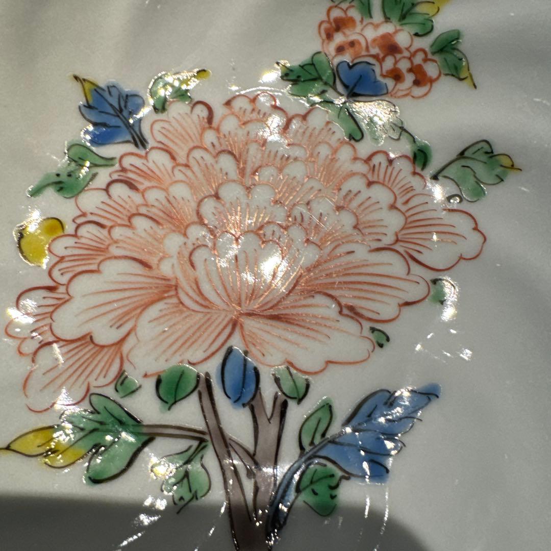 正木春蔵作、中皿、ボタン柄