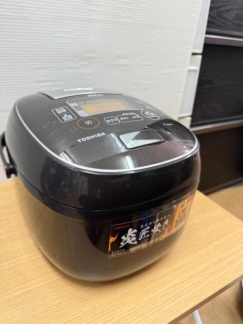 TOSHIBA 真空圧力IHジャー炊飯器 RC-10VRP